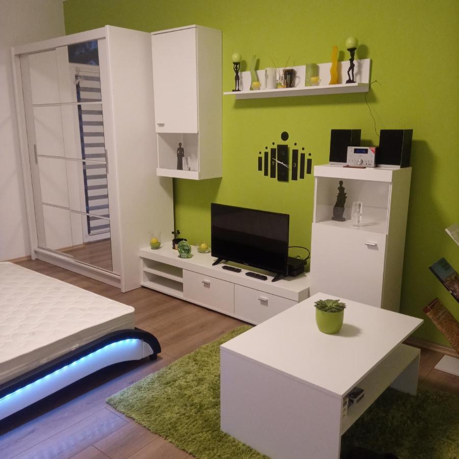 M&D Apartman Eger Zewnętrze zdjęcie